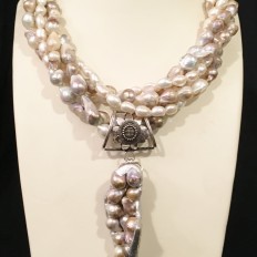 Huge freshwater Pearls with shell and Pearl pendant £145 NOW £75