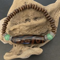 Tibetan Dzi 9 eye bead bracelet – £35